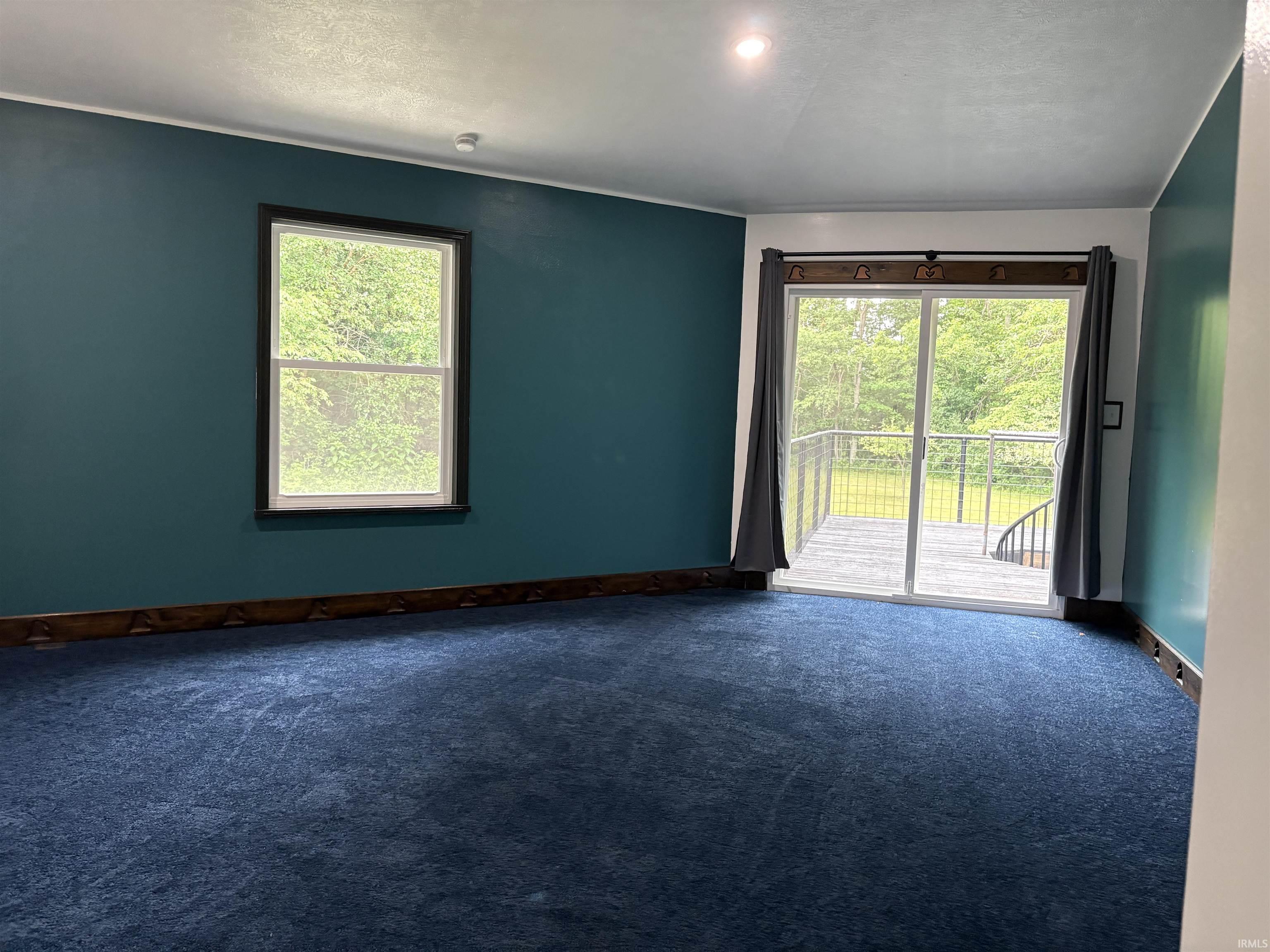 8492 N 1050 E Road Walkerton IN 46574