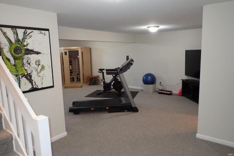 6818 Snowberry Drive Fort Wayne IN 46814