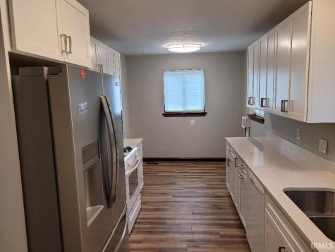 8314 S Walnut Street Daleville IN 47334