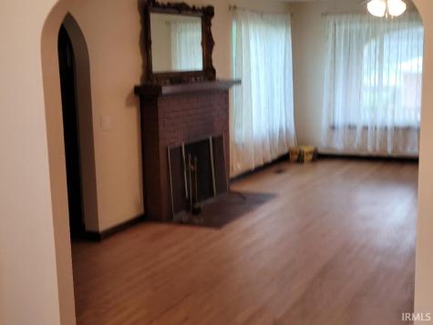 8314 S Walnut Street Daleville IN 47334