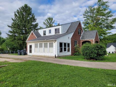 8314 S Walnut Street Daleville IN 47334