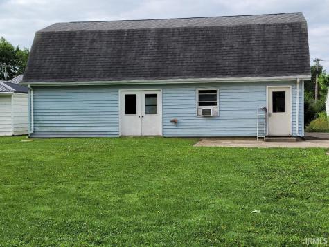 8314 S Walnut Street Daleville IN 47334