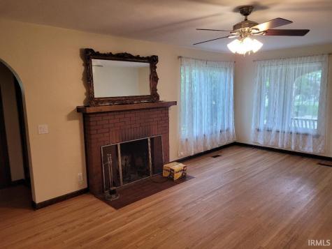8314 S Walnut Street Daleville IN 47334