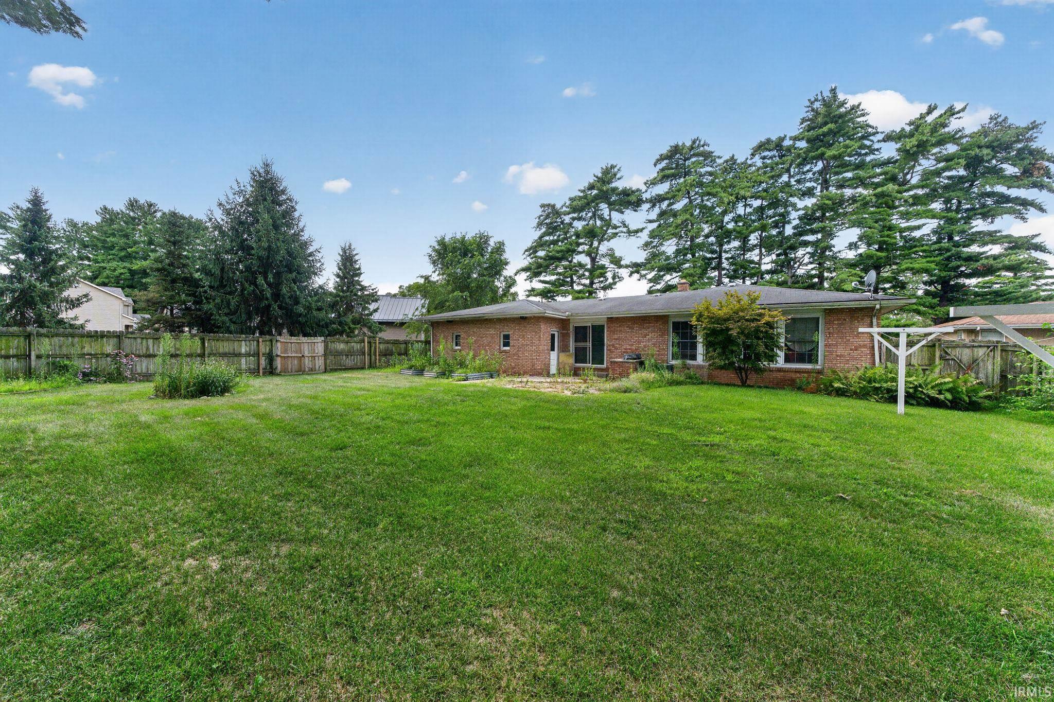 55880 River Shore Lane Elkhart IN 46516