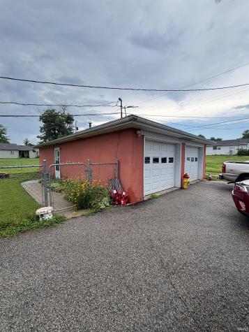 501 E Florence Street Salem IN 47167