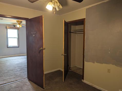 617 W Oak Street Bicknell IN 47512