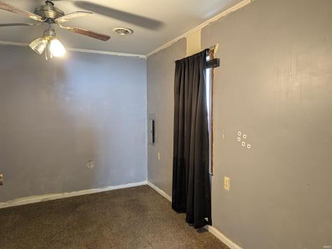 617 W Oak Street Bicknell IN 47512