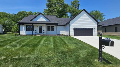 829 Spy Glass Hill Drive Bedford IN 47421
