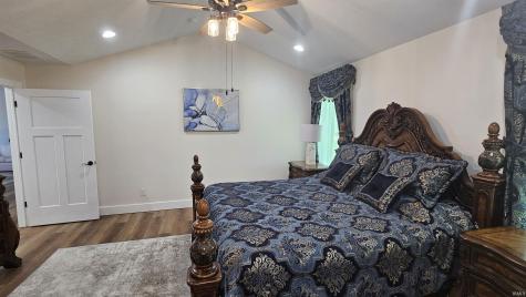 829 Spy Glass Hill Drive Bedford IN 47421