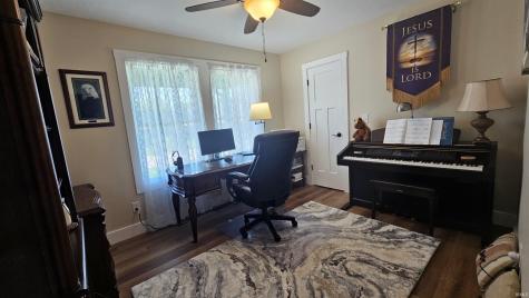 829 Spy Glass Hill Drive Bedford IN 47421