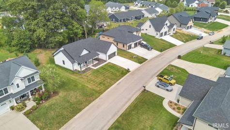 829 Spy Glass Hill Drive Bedford IN 47421
