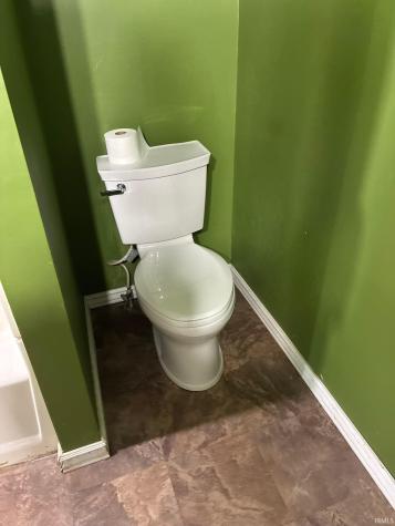 403 W 3rd Street Bicknell IN 47512