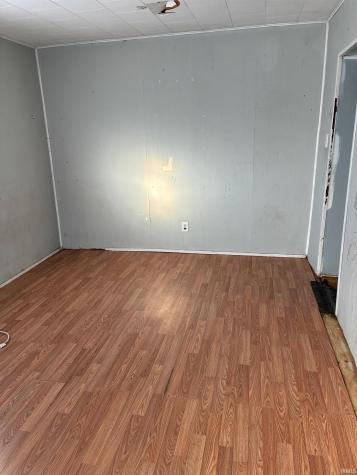 403 W 3rd Street Bicknell IN 47512