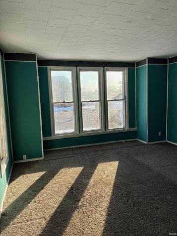 403 W 3rd Street Bicknell IN 47512