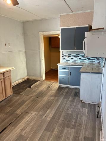 403 W 3rd Street Bicknell IN 47512