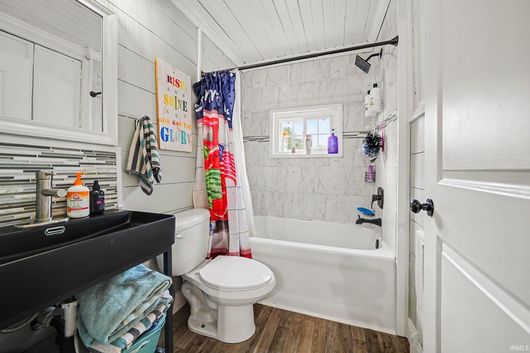 222 S Shumaker Drive Bremen IN 46506