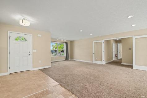 110 N Scott Street Middlebury IN 46540