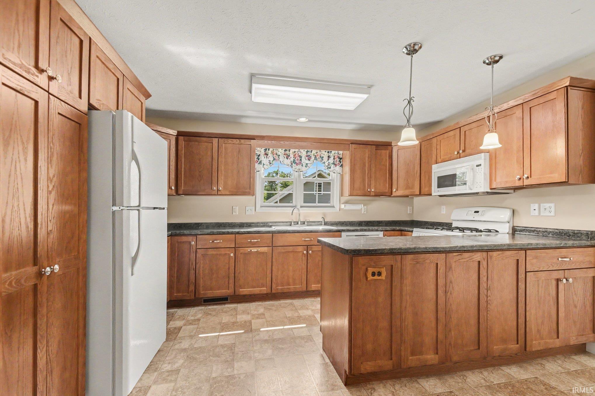110 N Scott Street Middlebury IN 46540