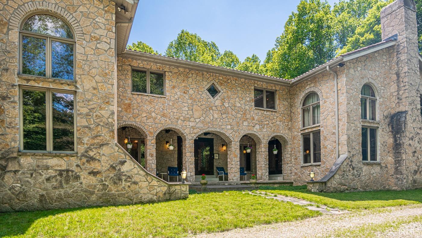 3666 W Stoutes Creek Road Bloomington IN 47404