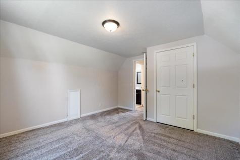 103 W Miller Street Ligonier IN 46767