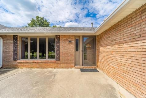 12610 W Arrowhead Drive Daleville IN 47334