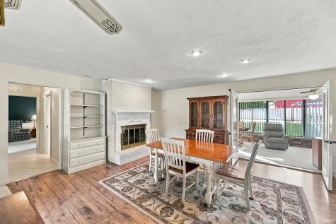 219 E Harvest Lane Petersburg IN 47567