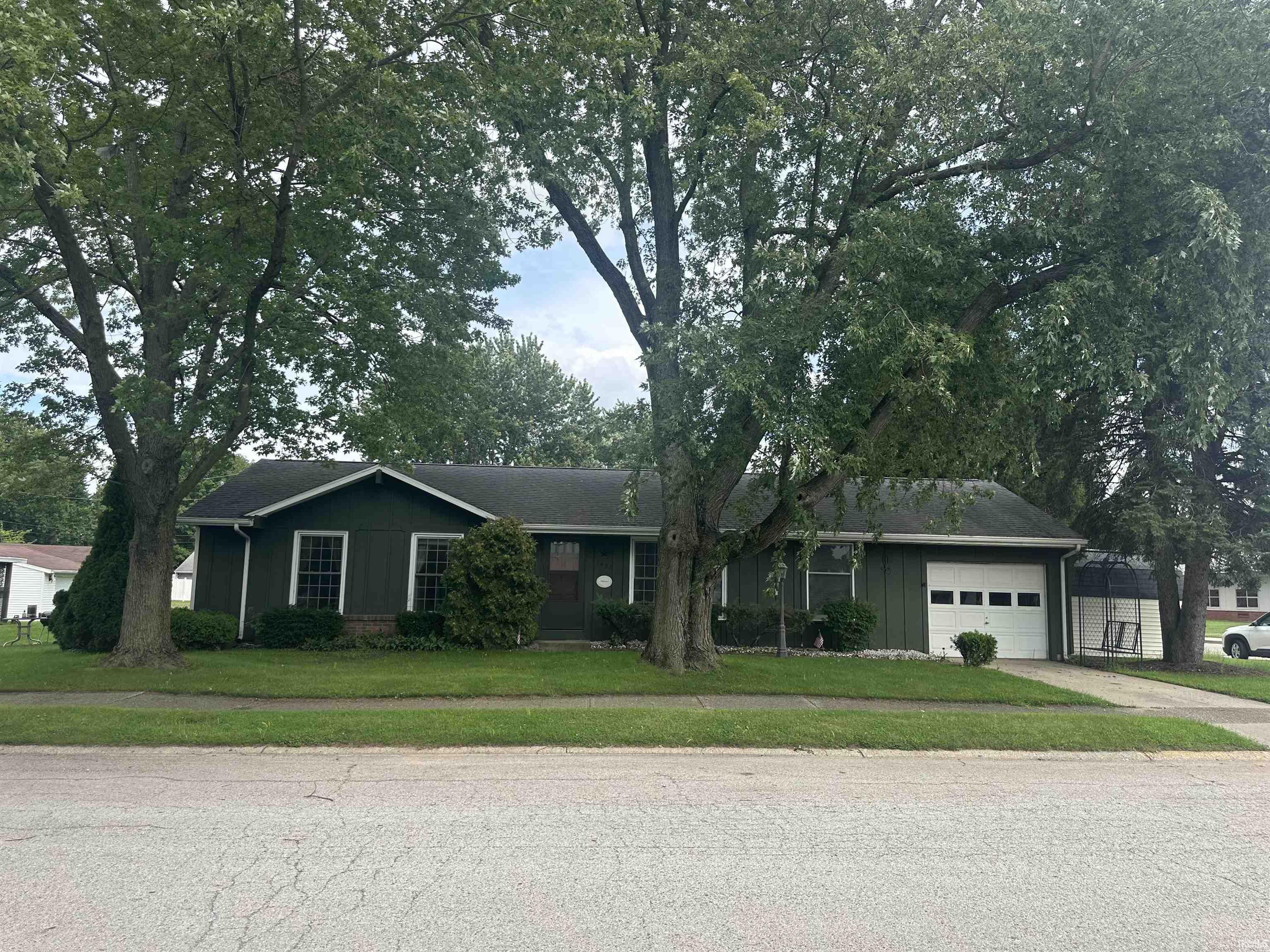 1427 Franklin Street Rochester IN 46975