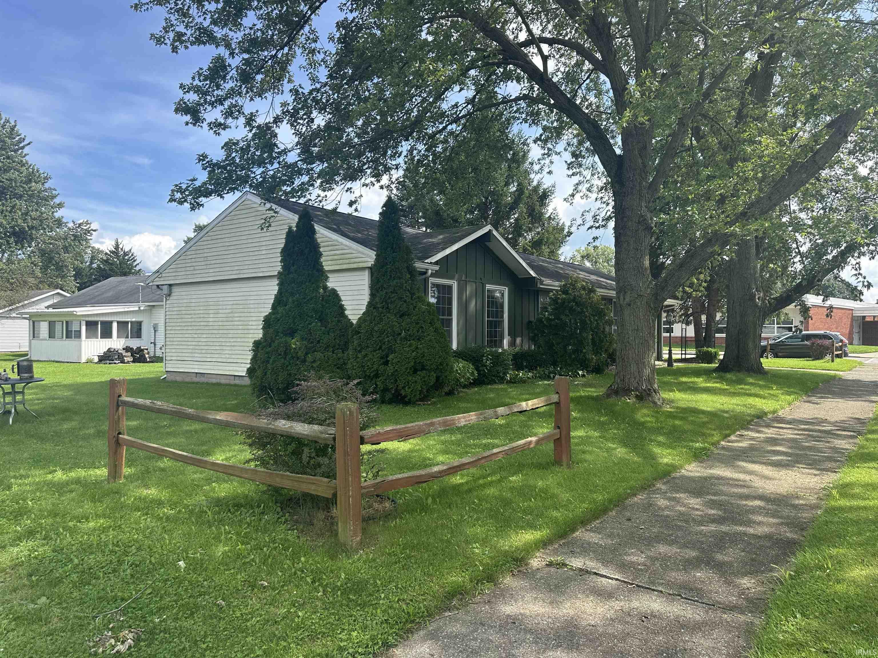1427 Franklin Street Rochester IN 46975