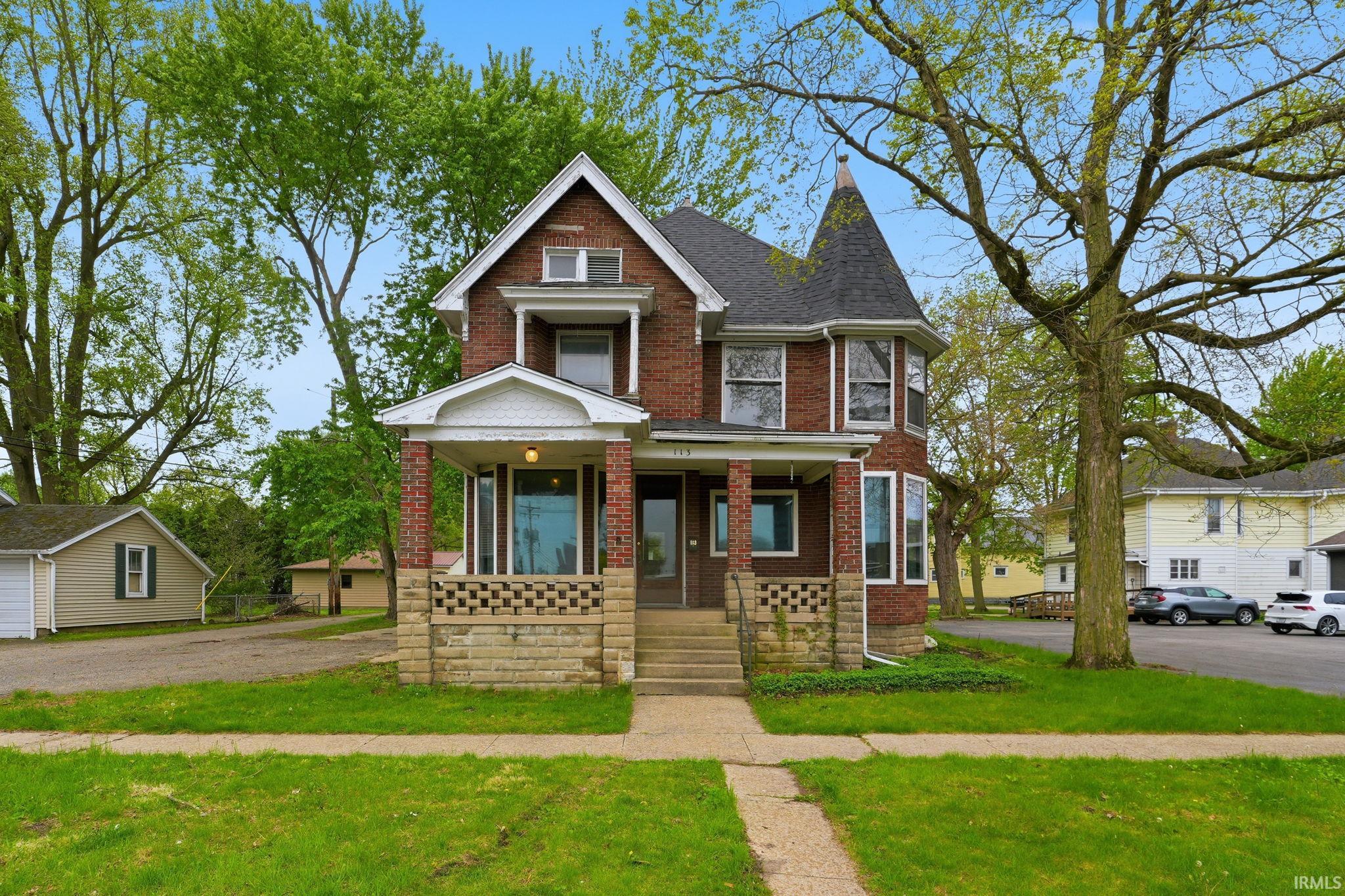 113 E 10th Street Rochester IN 46975
