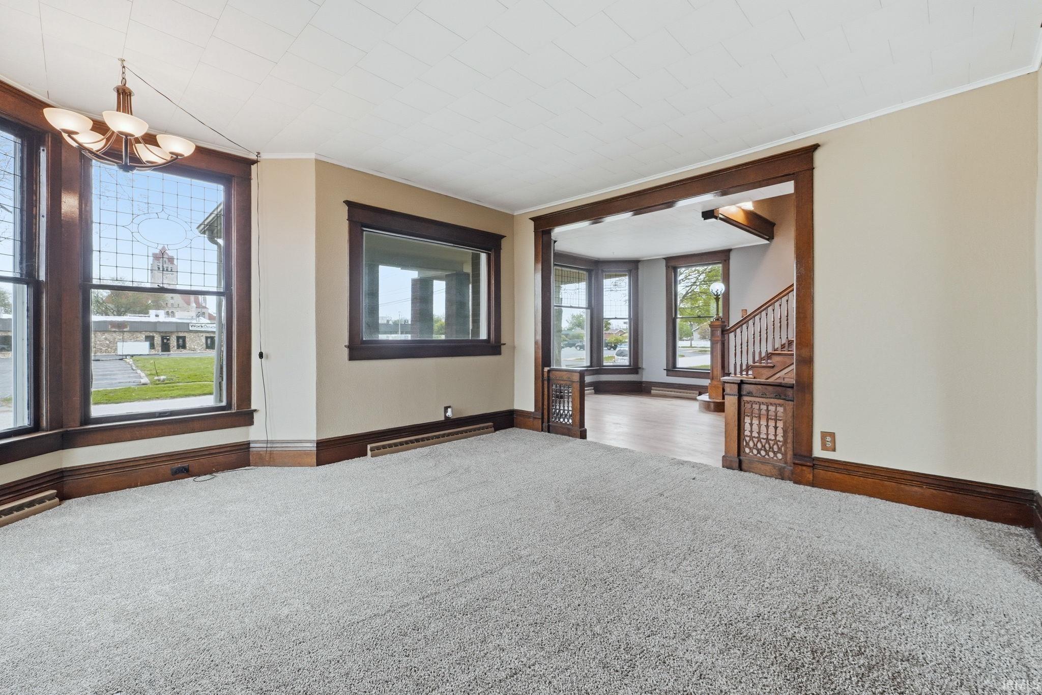 113 E 10th Street Rochester IN 46975