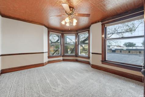 113 E 10th Street Rochester IN 46975
