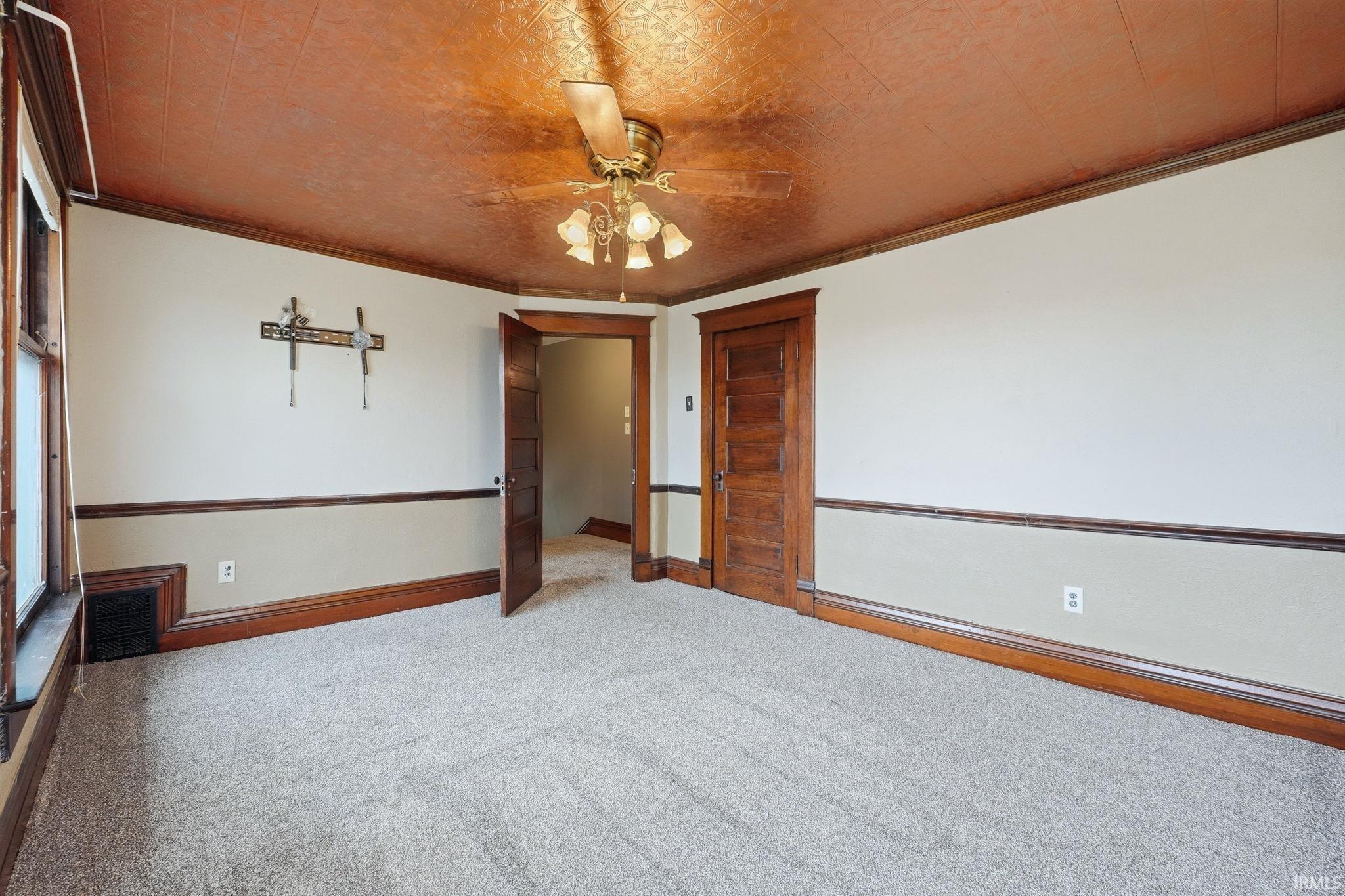 113 E 10th Street Rochester IN 46975