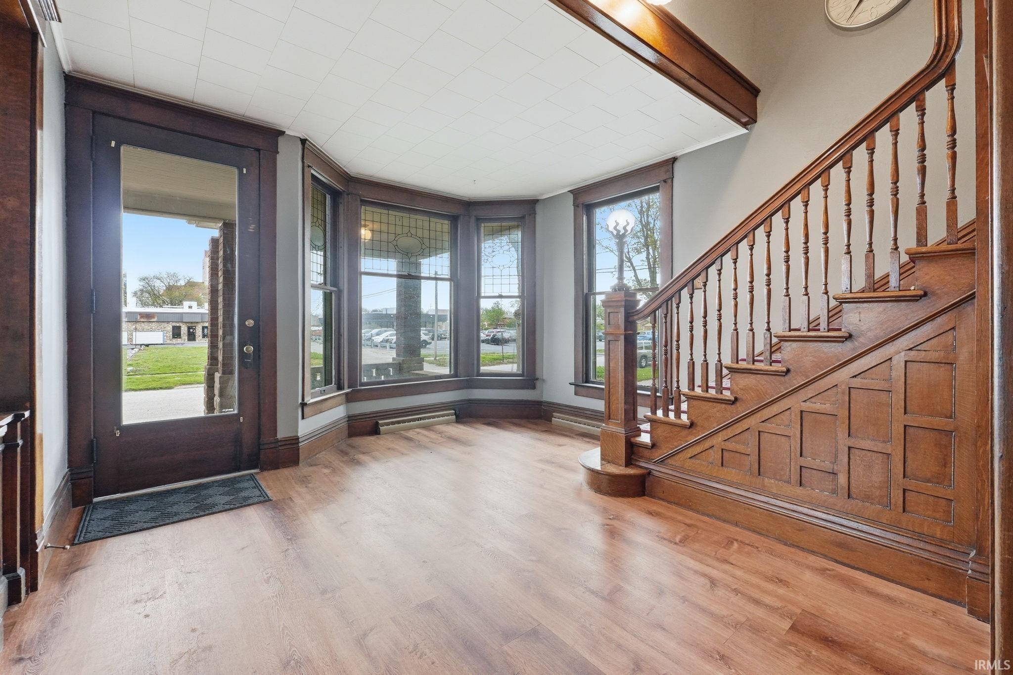 113 E 10th Street Rochester IN 46975
