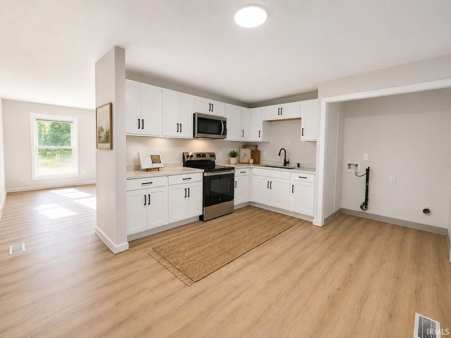 1318 W Darden Road South Bend IN 46628