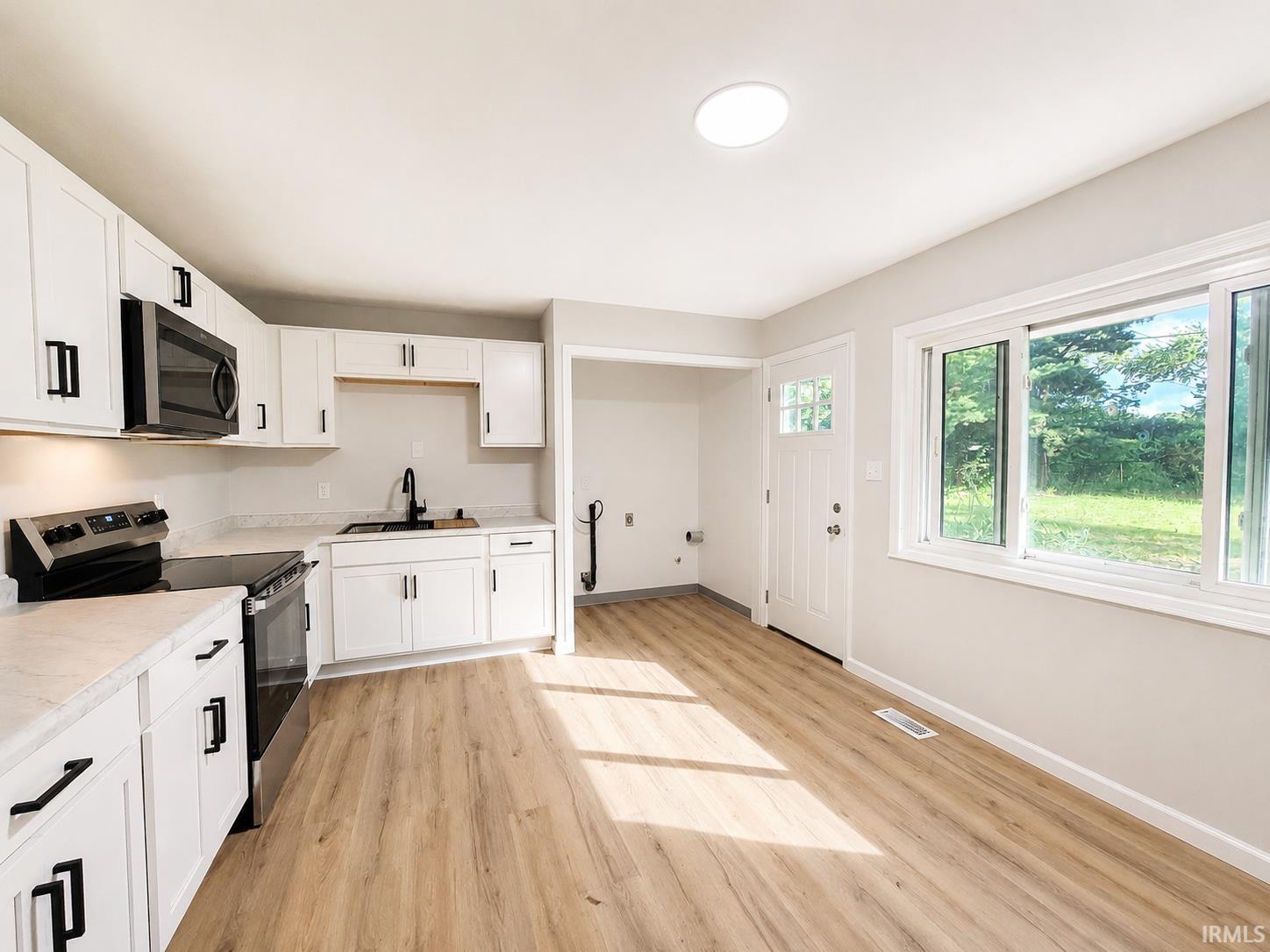 1318 W Darden Road South Bend IN 46628