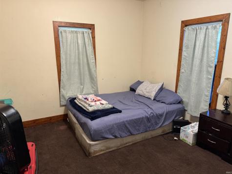 2415 Fellows Street South Bend IN 46614