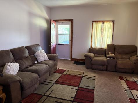 2415 Fellows Street South Bend IN 46614