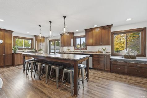 1440 Park Hill Drive Huntington IN 46750