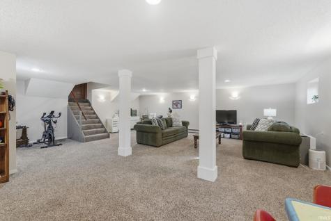 1440 Park Hill Drive Huntington IN 46750