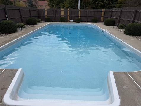1440 Park Hill Drive Huntington IN 46750