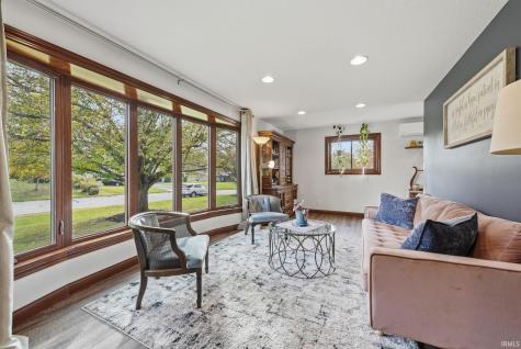 1440 Park Hill Drive Huntington IN 46750