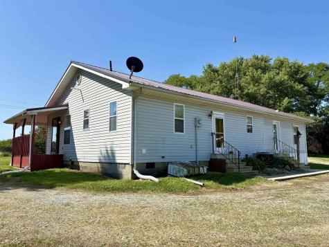 4710 E Cr 800 S Muncie IN 47302