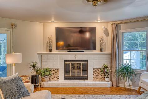 4019 Jennings Lane Evansville IN 47720