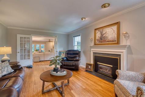 4019 Jennings Lane Evansville IN 47720