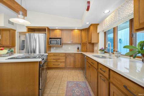 54362 Susquehanna Court Elkhart IN 46516