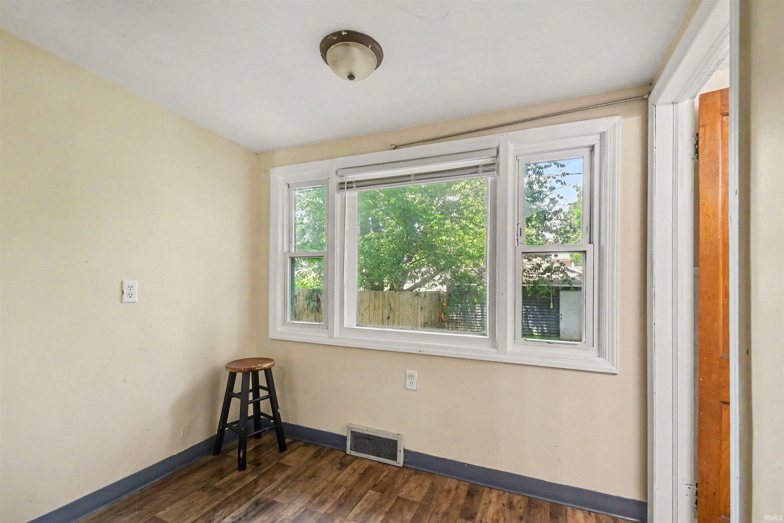 123 E Victoria Street South Bend IN 46614