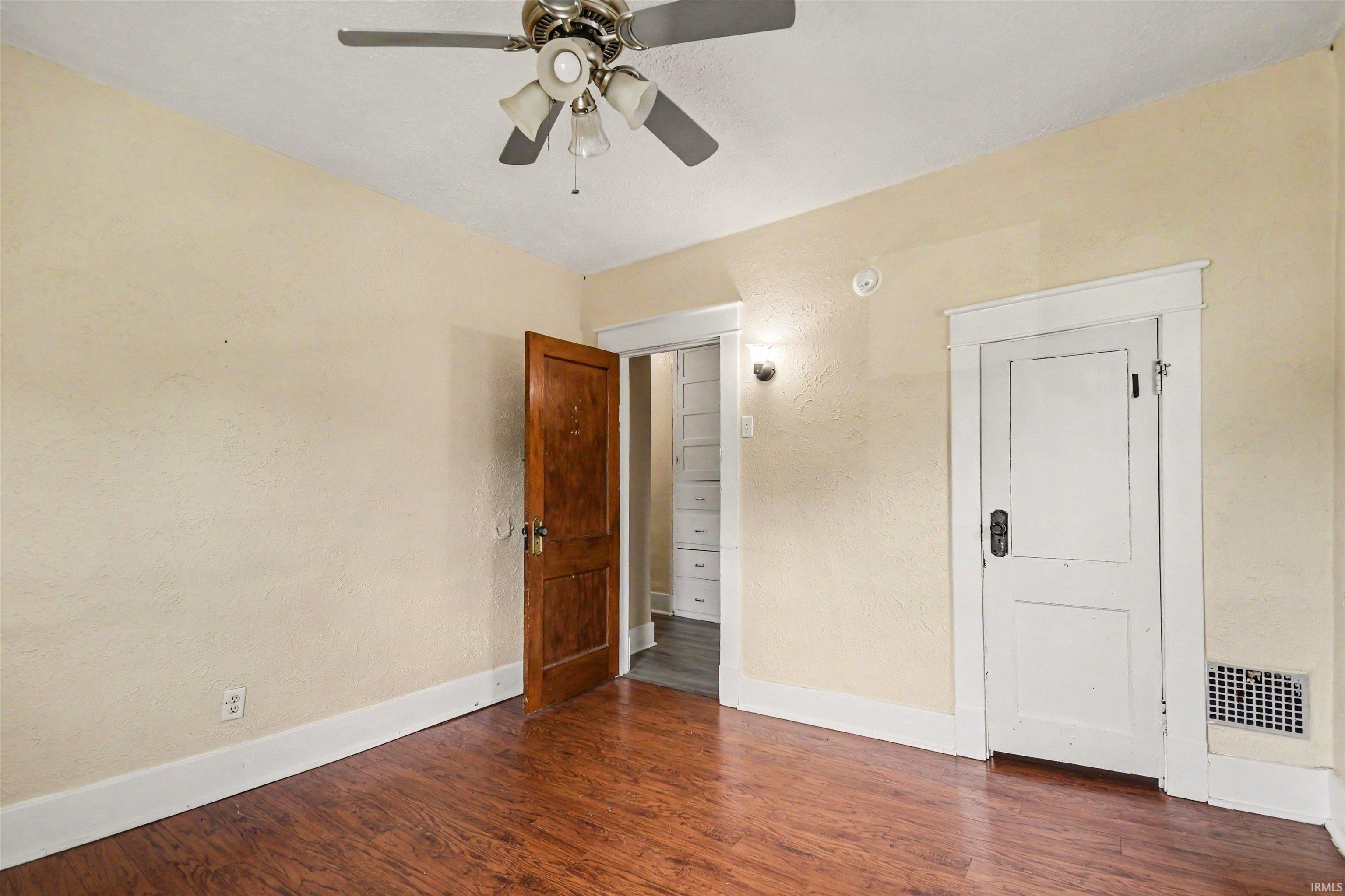 123 E Victoria Street South Bend IN 46614