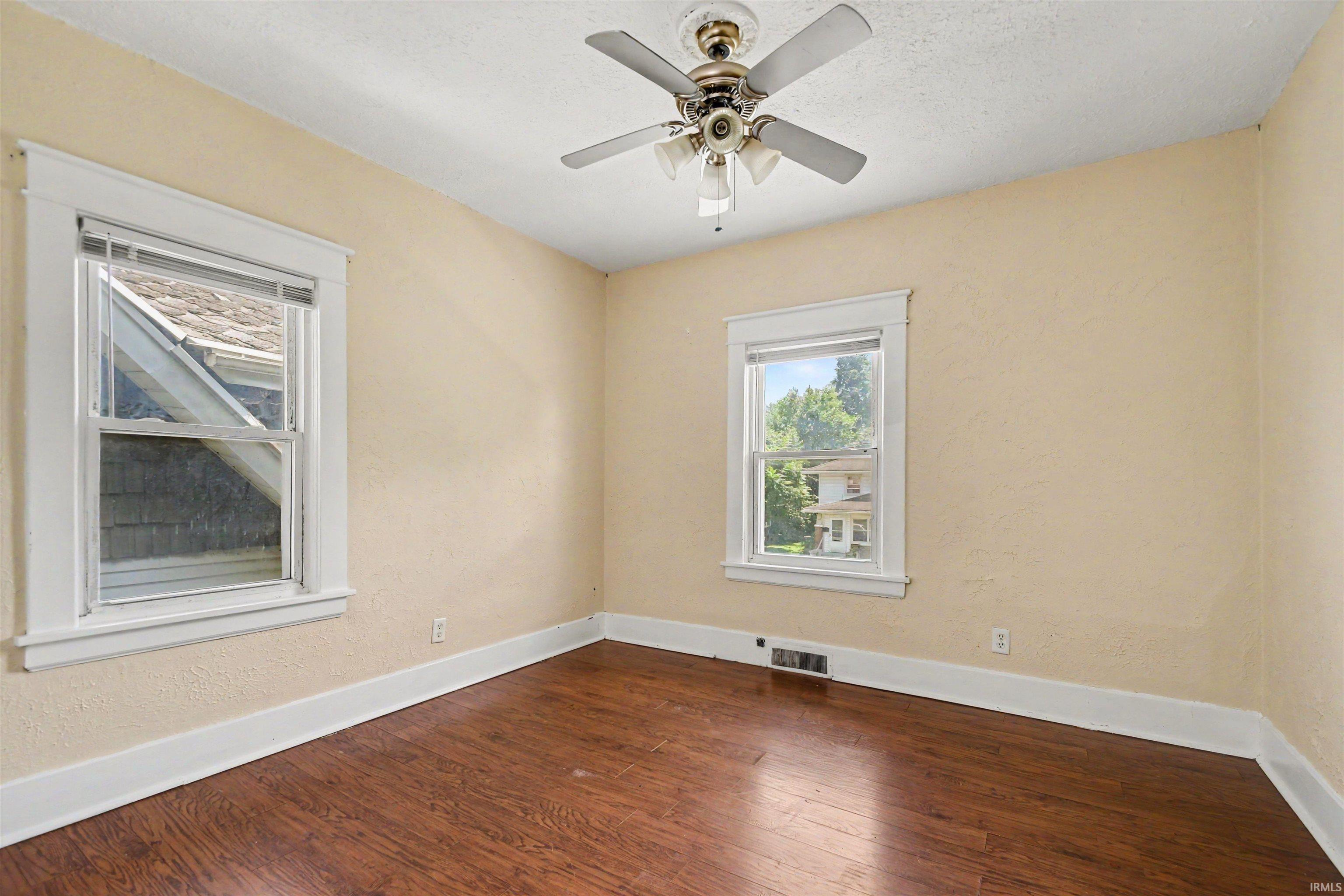 123 E Victoria Street South Bend IN 46614