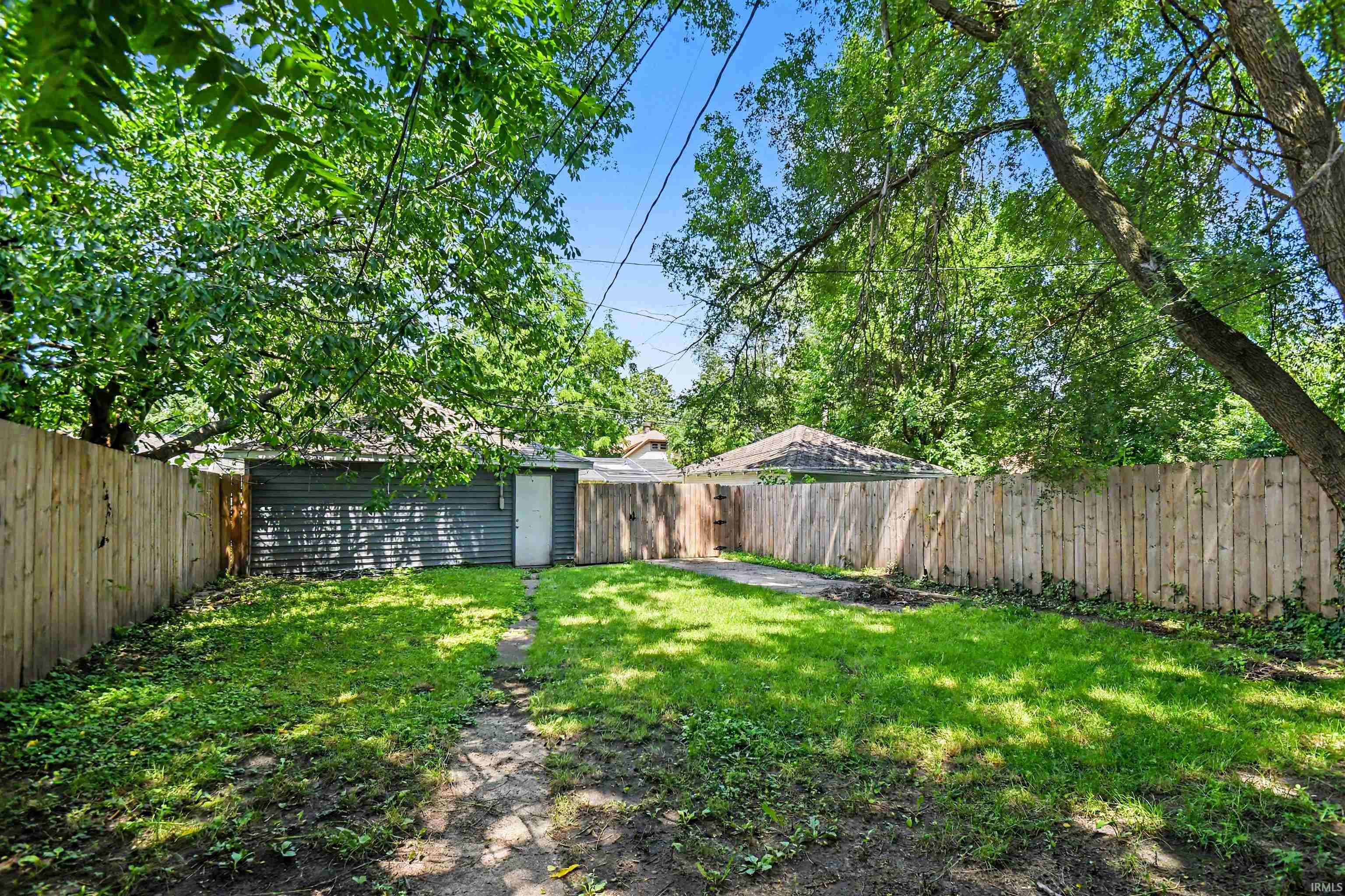 123 E Victoria Street South Bend IN 46614