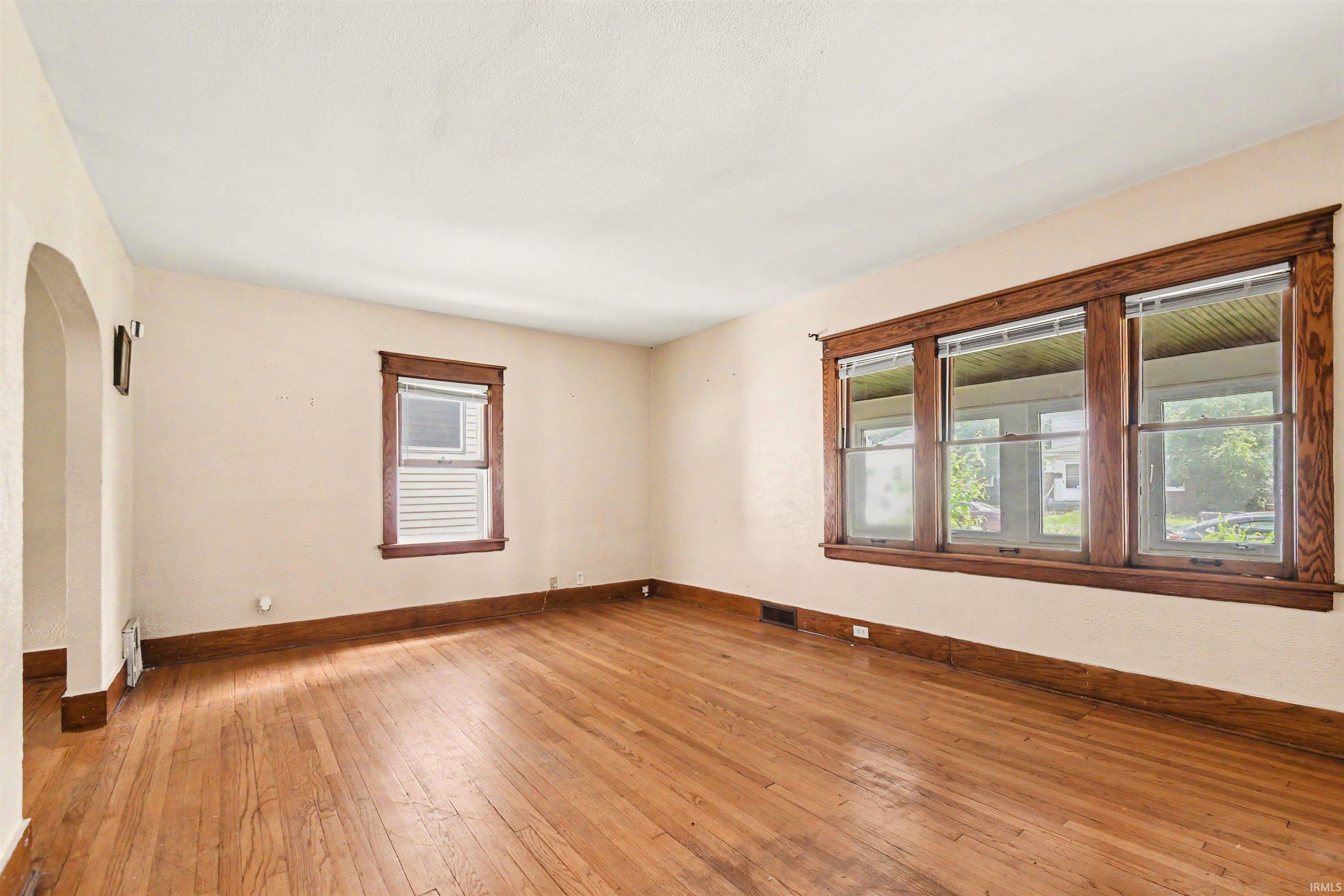 123 E Victoria Street South Bend IN 46614